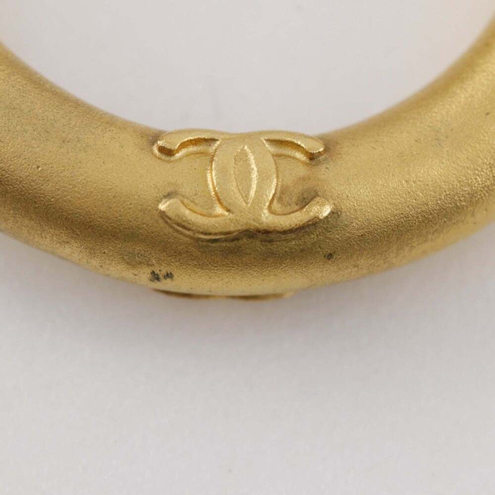 CHANEL Authentic Vintage Gold Earrings - Picture 7 of 13